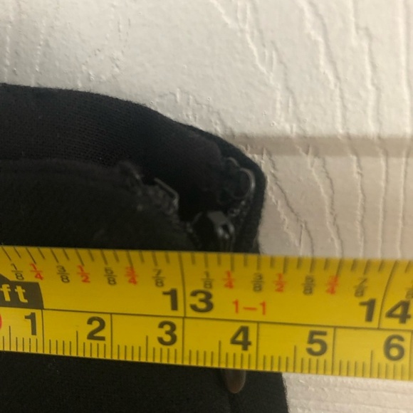 Le Chateau Check Black and White tapered ankle Trousers 26” waist - Picture 7 of 11